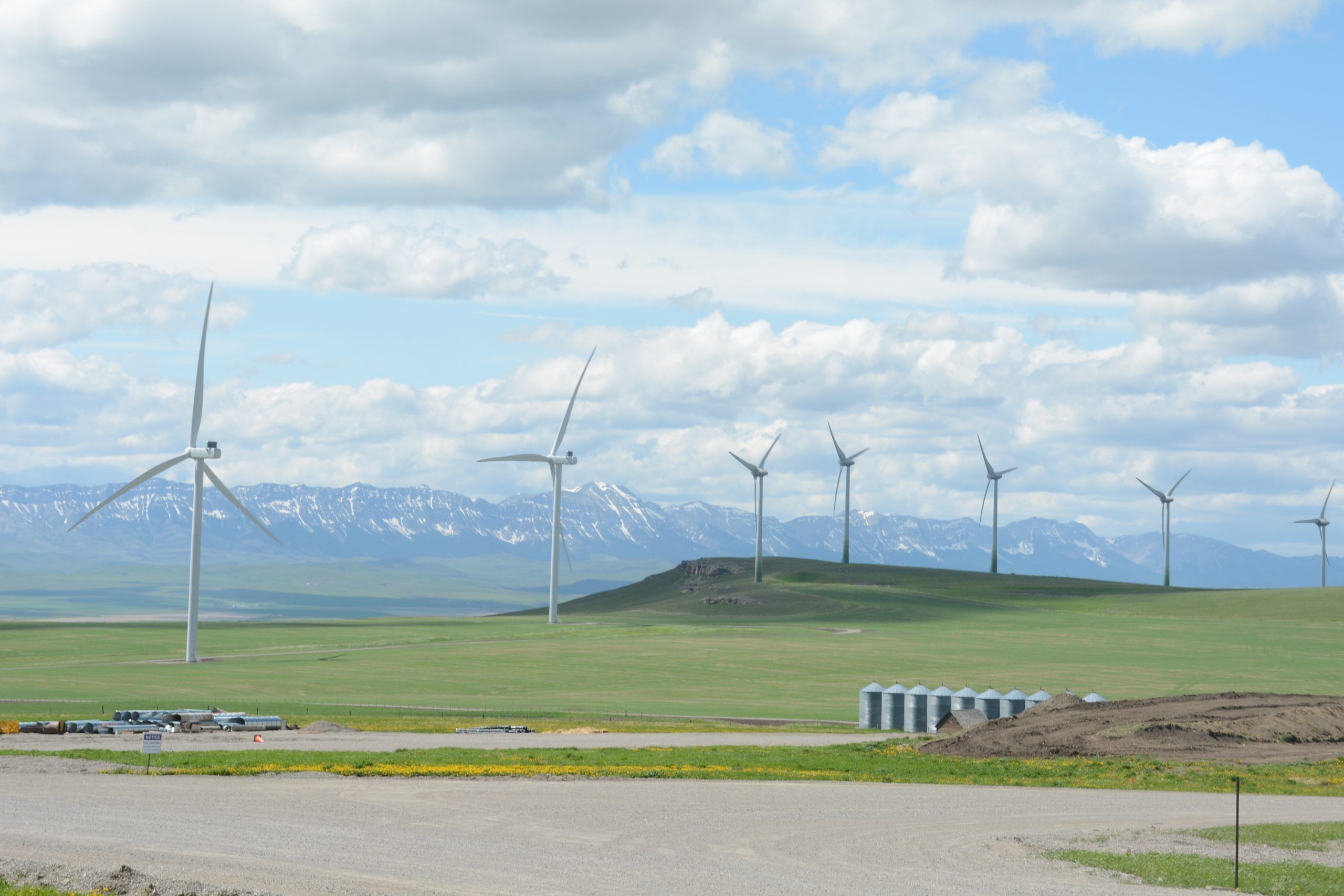 Two wind farms connect to power grid | Pincher Creek Echo