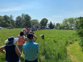 Response was overwhelming to a weekly farmers’ market set up Friday by Wildflowers Farm south of St. Thomas after St. Thomas city council declined to support opening Horton Farmers’ Market this year. Council reversed that decision this week. 
(Marty Lewis/establishmedia.ca)