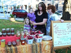 The Gananoque FarmersÕ Market has joined forces with the Thousand Islands Playhouse Ð Firehall Theatre to create a way to continue in spite of COVID-19.  
Lorraine Payette/For Postmedia Network