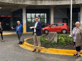 Those attending a casting of donations from the Porcupine Masonic Lodge were, from left, Glen Siem, of the Porcupine Masonic Lodge, Trudy Proulx, of Jackpot City Gaming, Barry Martin, of Spruce Hill Lodge, Kraymr Grenke, vice-chair of Timmins and District Hospital, Marlene Smith, of Jackpot City Gaming, and Collin Clarke, of Porcupine Masonic Lodge. 

Supplied