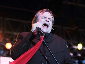 Meat Loaf sings to fans during his opening number at Kewadin Casino's 25th anniversary celebration Saturday evening.  Rachele Labrecque Sault Star