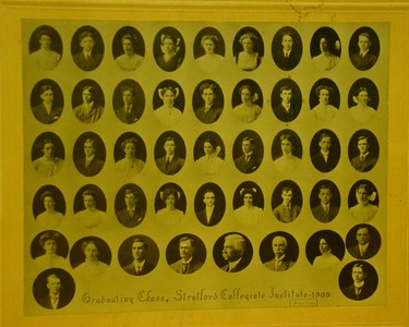 The Stratford Collegiate Institute (Stratford Central) graduating class of 1909. Galen Simmons/The Beacon Herald/Postmedia Network