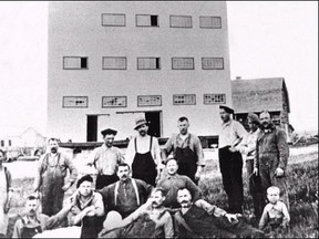 Doukhobor workmen in front of Community flour mill at Lundbreck, 1922. Courtesy Koozma J. Tarasoff.