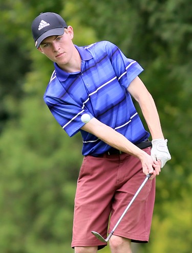 Cameron Beneteau chips onto the ninth green at Maple City Country Club during a Jamieson Junior Golf Tour event in Chatham, Ont., on Monday, July 27, 2020. Mark Malone/Chatham Daily News/Postmedia Network