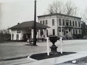 The Station Hotel, Queen Street, later known as the Tecumseh Hotel. Photo courtesy Dan O'Rourke.