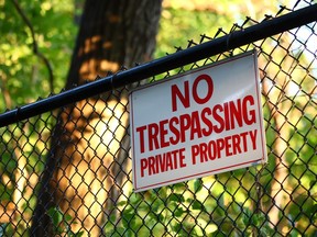 CO.no trespassing