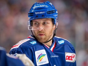 Andrew Desjardins competes for Adler Mannheim. Adler Mannheim photo