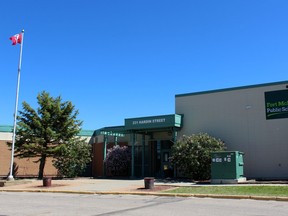 The Fort McMurray Public School Division administrative building in Fort McMurray, Alta. on Sunday, June 21, 2020. Laura Beamish/Fort McMurray Today/Postmedia Network