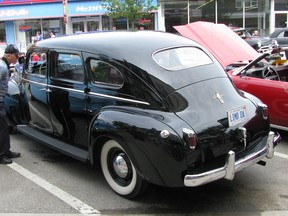 The Windsor name would be part of the Chrysler line-up for over 25 years, beginning in 1939 and continuing to 1961 in the United States and to 1966 in Canada. This car was shown at a car show in Blenheim in 2013 and its owner is Martha Jackson. Peter Epp photo