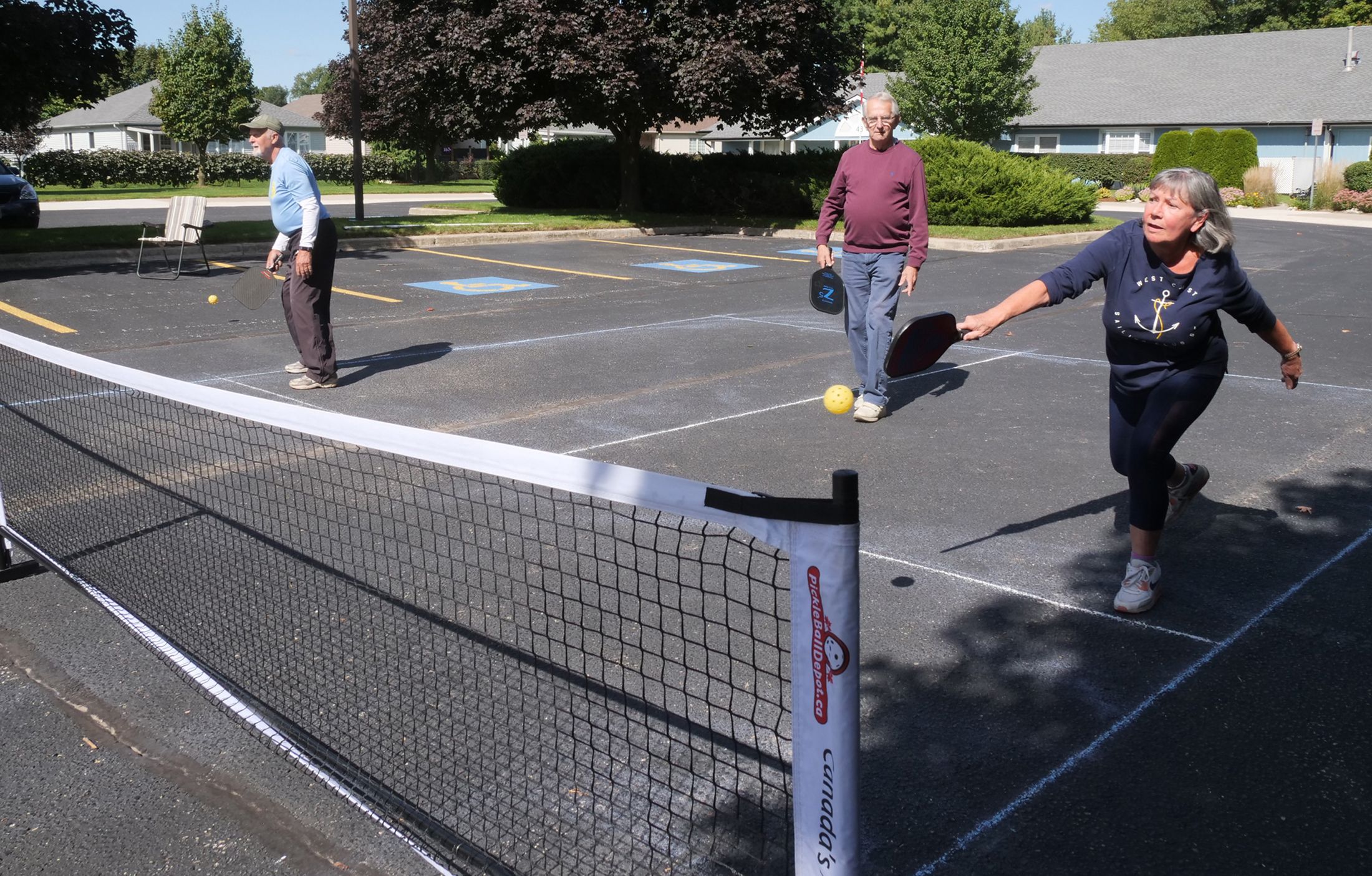 Pickleball introduced to Hickory Hills crowd Tillsonburg News