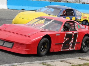 After a lengthy wait, the promotional team at Peterborough Speedway is pleased to announce that the track has scheduled events for Saturday, September 19th and 26th with a 5 p.m. green flag for each show.
Jim Clarke Photo