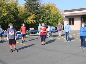 Volunteers at the Seaway Senior CitizensÕ Club just before the start of the fundraising BBQ. Photo on Saturday, September 26, 2020, in Cornwall, Ont. Todd Hambleton/Cornwall Standard-Freeholder/Postmedia Network