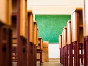 Path between desks in a classroom