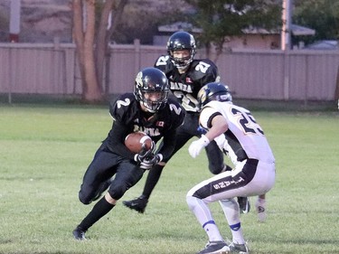 The Hanna Hawks football team headed to Drumheller to face off against the Titans on Sept. 25. The scrimmage allowed both sides to finess their plays and spectators a chance to see their teams in action. The Titans will be in Hanna on Oct. 2 for another round. Jackie Irwin/Postmedia