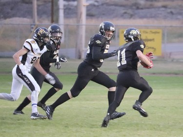 The Hanna Hawks football team headed to Drumheller to face off against the Titans on Sept. 25. The scrimmage allowed both sides to finess their plays and spectators a chance to see their teams in action. The Titans will be in Hanna on Oct. 2 for another round. Jackie Irwin/Postmedia