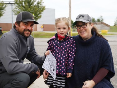 Shawn Paquette and Stephanie McLean drop their daughter, Priya, off to her first day of school at Walden Public School in Lively, Ont. on Tuesday September 8, 2020. John Lappa/Sudbury Star/Postmedia Network