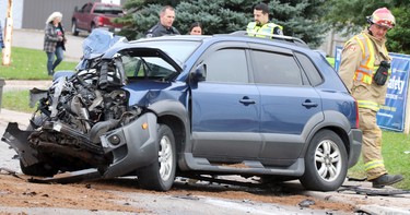 Three-vehicle crash on Second Line West, near Korah Road, on Saturday, Oct. 3, 2020 in Sault Ste. Marie, Ont. Police and firefighters respond. (BRIAN KELLY/THE SAULT STAR/POSTMEDIA NETWORK)