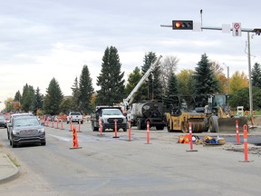 Road construction along Highway 779 in Stony Plain Monday. Alberta Transportation recently informed the Town that the long-running project has been delayed again into 2021.