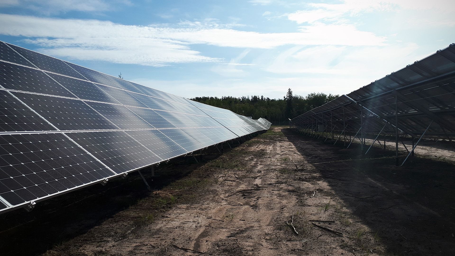 Fort Chipewyan solar farm will begin generating power next month Fort