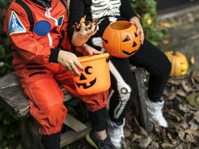 Children trick or treating on Halloween (Getty Images)