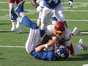 The soft offensive line of the New York Giants spelled trouble for quarterback Daniel Jones last Sunday against Washington. The Eagles should be able to exploit it as well on Thursday night.:
