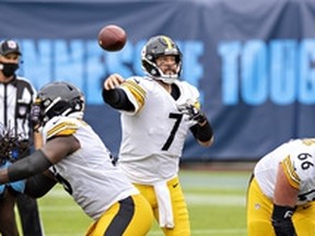 Ben Roethlisberger of the Pittsburgh Steelers throws against the Tennessee Titans at Nissan Stadium on Sunday. The Steelers defeated the Titans 27-24 despite Roethlisberger tossing three interceptions.