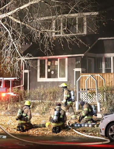 A fire broke out in the 100 block of Sixth Ave West late in the night on Oct. 18. The owner and pet were able to make it to safety, however the fire spread to the attic making extinquishing it difficult. Hanna Fire Department battled the blaze into the early hours of Oct. 19, while Hanna RCMP lend an aid for crowd control at the height of the fire. Jackie Irwin/Postmedia