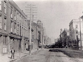 King Street looking east from Forsyth Street in 1904. The Lethbridge Brothers Livery is the third store front from the left. John Rhodes photo