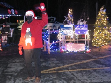 MPP Jim McDonell with a friendly wave for the camera and passers-by at the parade. Photo on Saturday, November 28, 2020, in Cornwall, Ont. Todd Hambleton/Cornwall Standard-Freeholder/Postmedia Network