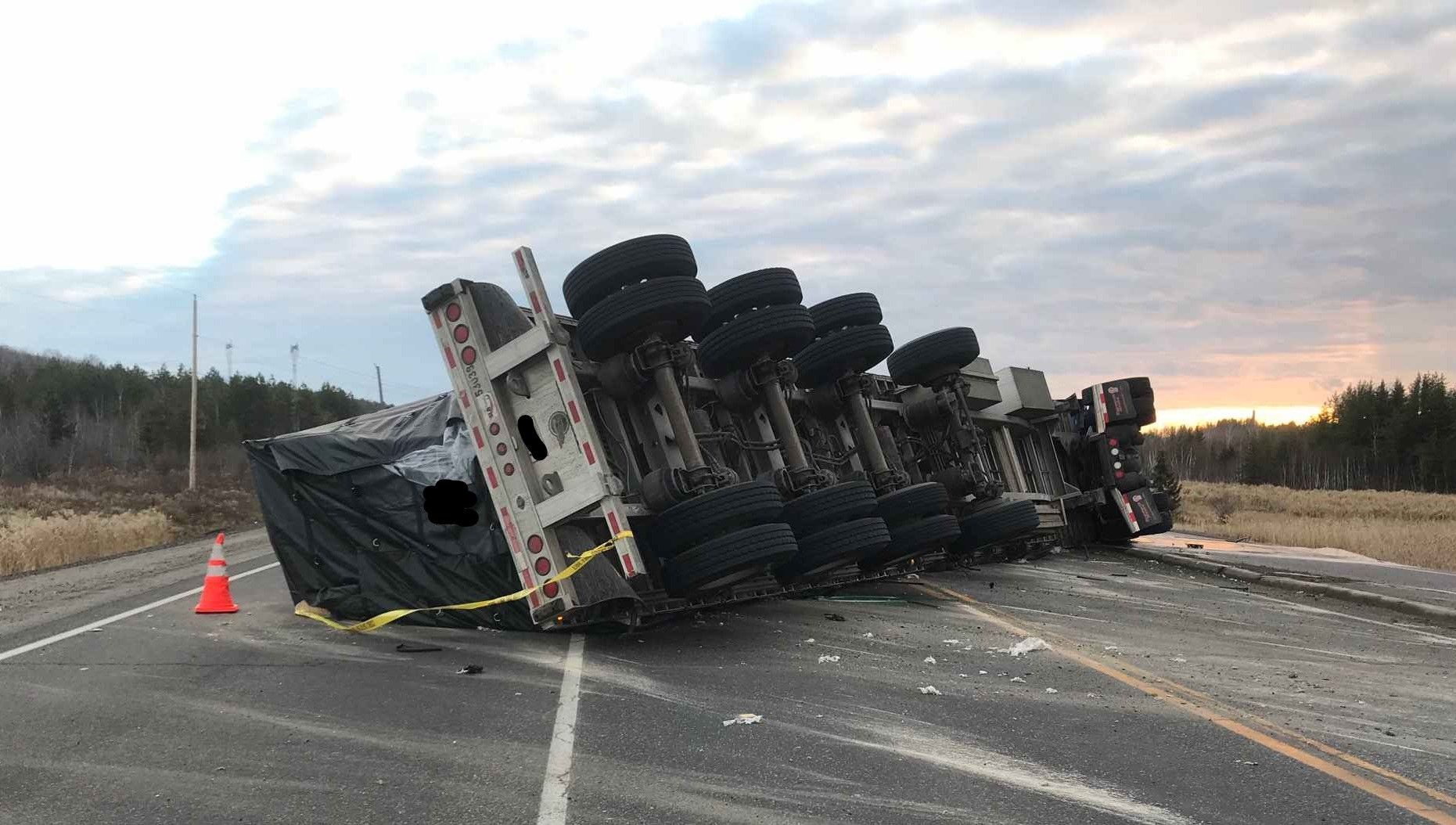 Highway 17 blocked in Sudbury following rollover Sherwood Park News