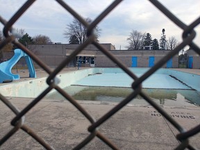 City councillors have taken a first step toward approving the reconstruction of  the Woodman pool. Expositor Photo