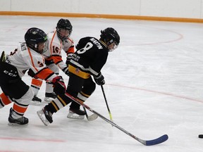 The Hanna Colts U9 Black team played the Oyen Orange team on Nov. 21. While there was no score, goals were exchanged between the two teams keeping the playing fairly even across the board. Jackie Irwin/Postmedia