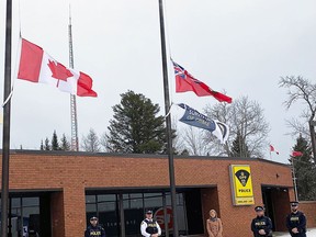 Members of the Kirkland Lake OPP are supporting Victims’ Week 2020. In the photo are Left to right
 Cst. Adam Gauthier, Staff Sgt. Rick Foley, Victim Services – Tracy Wheeler, Cst. Ron Boudreault and  Cst. Garret Richards.