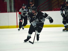 The Leduc Riggers beat the Wetaskiwin Icemen 5-2 on Oct. 30. (Lisa Berg)