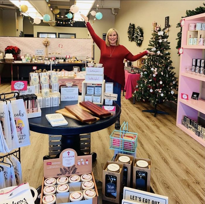 Confetti Sweets hosts holiday market to boost local vendors Sherwood
