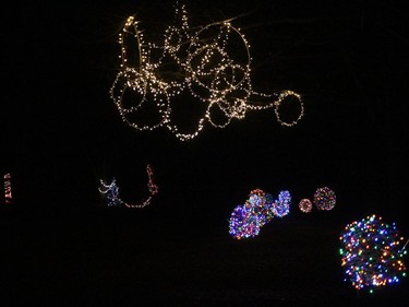 A drive-through display in Gray's Creek. Photo on Thursday, December 3, 2020, in Cornwall, Ont. Todd Hambleton/Cornwall Standard-Freeholder/Postmedia Network