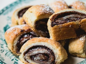 This holiday cookie is delicious with soft, flaky pastry and a gooey centre that will delight everyone. Flavours inside can be changed to jam or chocolate or nut of choice.