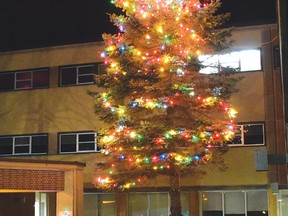 Photo by KEVIN McSHEFFREY/THE STANDARD
As many as 25 people gathered for the annual lighting of the Tree of Lights ceremony at St. Joseph’s General Hospital in Elliot Lake.