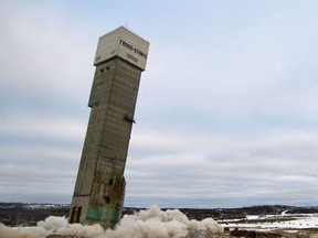 The iconic Number Nine Shaft at the Stobie Mine was safely blasted down on Thursday. The structure, put up in 1966, consisted of solid concrete and stood 95 metres high. A video of the demolition can be viewed at vimeo.com/489505572.