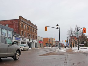 A view down Main Street West, Thursday, from Algonquin Avenue. Michael Lee/The Nugget