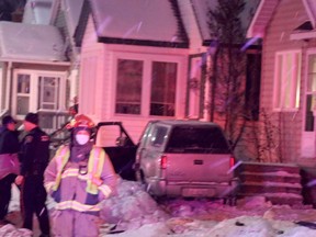 Two-vehicle collision at Pine Street and Wellington Street East on Saturday, Jan. 23, 2021 in Sault Ste. Marie, Ont. (BRIAN KELLY/THE SAULT STAR/POSTMEDIA NETWORK)