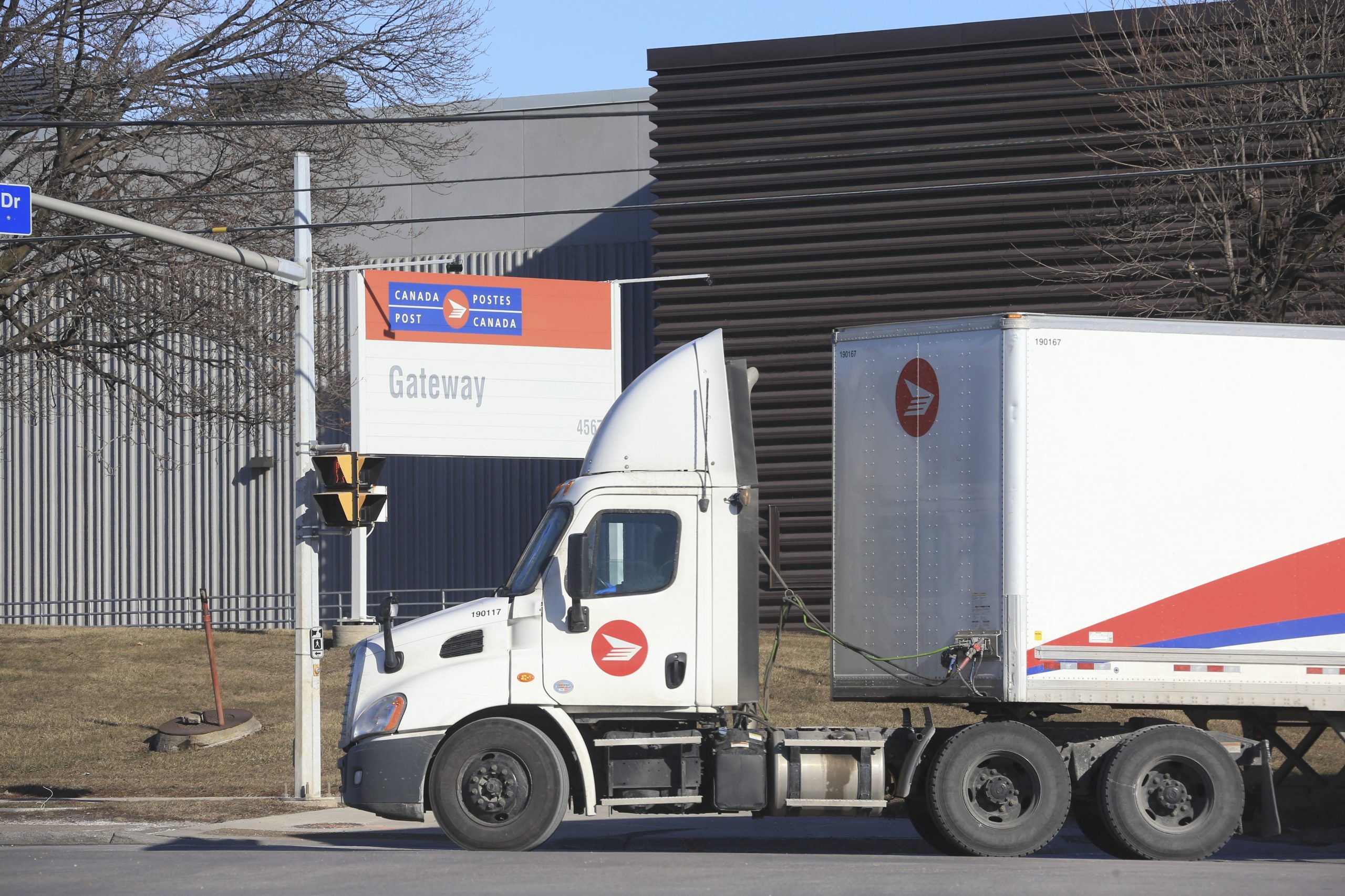 canada-post-battles-outbreak-at-major-delivery-hub-north-bay-nugget