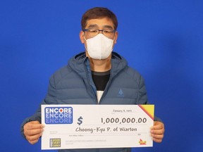 Choong-Kyu Park with his $1-million cheque.