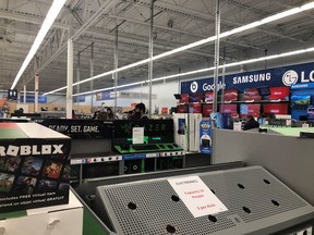 The Cornwall Walmart as seen on Dec. 26, 2020. Jordan Haworth/Cornwall Standard-Freeholder/Postmedia Network