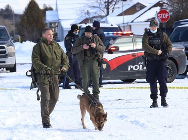 Ontario Provincial Police and the Anishnaabe Police were on the scene of a shooting on Albert Street in Espanola, Ont. on Thursday January 21, 2021. John Lappa/Sudbury Star/Postmedia Network