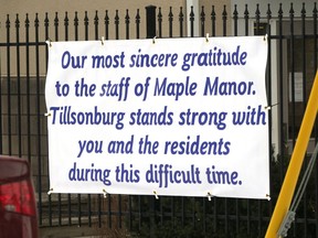 The community is showing its support at Maple Manor in Tillsonburg. (Chris Abbott/Norfolk and Tillsonburg News)