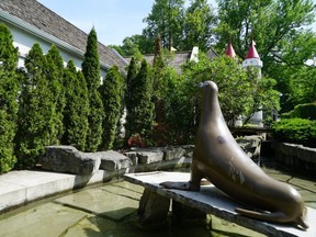 In June 1958, Southwestern Ontario was in an uproar as a sea lion by the name of Slippery escaped from Storybook Gardens in London. The sea lion made his escape into the Thames River, swam past Chatham and was eventually caught off the shores of Ohio. A statue in Slippery's honour was eventually built.
