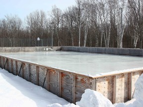 An outdoor rink on Carruthers Street in North Bay is seen empty, Feb. 12. The North Bay Parry Sound District Health Unit will reopen outdoor skating rinks and trails, tobogganing hills and snowmobile trails Monday. Michael Lee/The Nugget