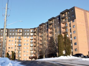 Photo by KEVIN McSHEFFREY/OF THE STANDARD
Residents of 100 Warsaw Place in Elliot Lake are advised to get tested for COVID-19 after seven cases have been confirmed in the apartment building. The Elliot Lake Family Health Team will be at the location on Friday to do the testing.