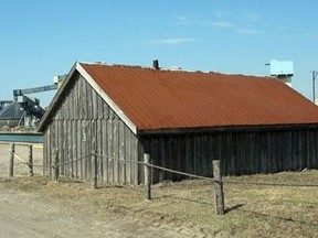 The Siddall fishing shanty. The last remaining fish house as it stood in 2015. Courtesy Bob Davis and Marine Heritage Committee